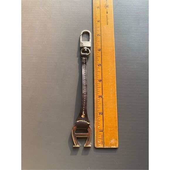 Etienne Aigner brown leather keychain purse fob with gold monogram A - Picture 13 of 13